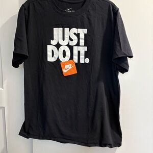 Nike 'Just Do It.' Black Graphic Tee